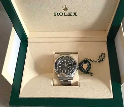 Rolex Sea Dweller Red stulen i Falun